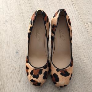 Cheetah print round toe heels